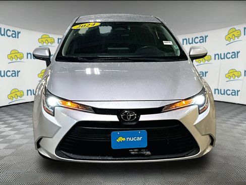 Used 2024 Toyota Corolla LE image 2