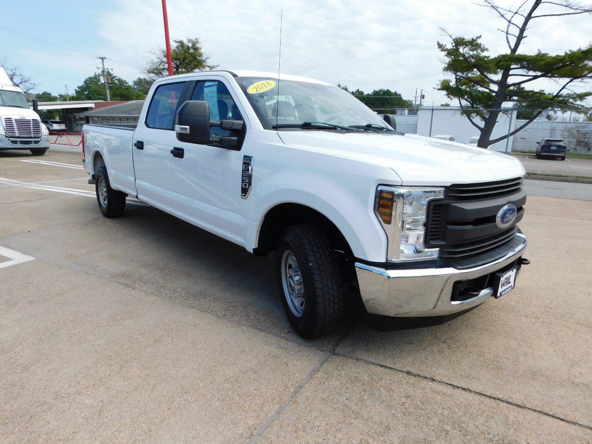 Used 2018 Ford F250 XL w/ Power Equipment Group RWD image 1