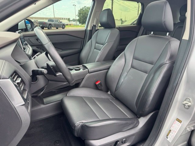 Used 2023 Nissan Rogue SV w/ SV Premium B Package AWD/4WD image 19