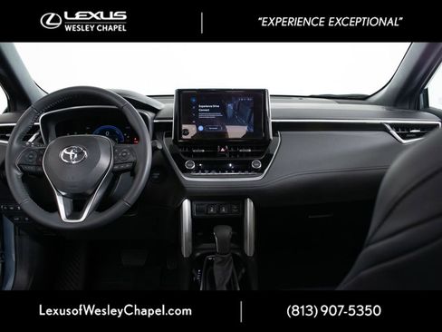 Used 2024 Toyota Corolla Cross AWD Hybrid w/ Convenience Package image 23