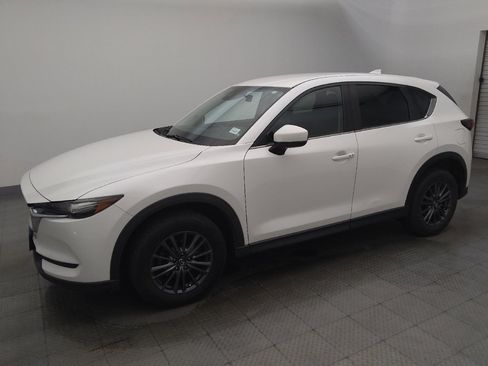 Used 2020 MAZDA CX-5 Touring FWD image 2