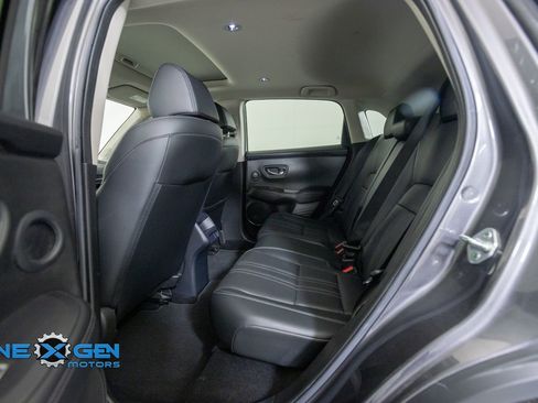 Used 2023 Honda HR-V EX-L image 25