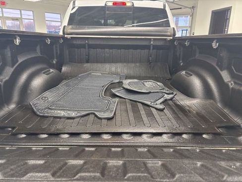 Used 2019 RAM 1500 Limited image 11