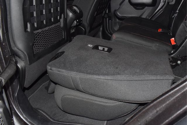Used 2021 Jeep Wrangler Unlimited Rubicon w/ Uconnect 4C Nav & Sound Group AWD/4WD image 19