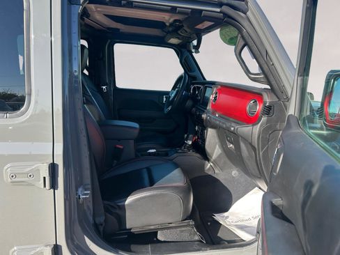 Used 2021 Jeep Wrangler Unlimited Rubicon image 15