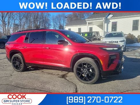 Certified 2024 Chevrolet Traverse RS w/ LPO, Floor Liner Package image 1