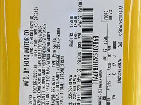 Used 2024 Ford Mustang Coupe image 23