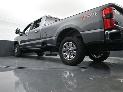 Used 2025 Ford F250 Lariat w/ Lariat Ultimate Package AWD/4WD image 34