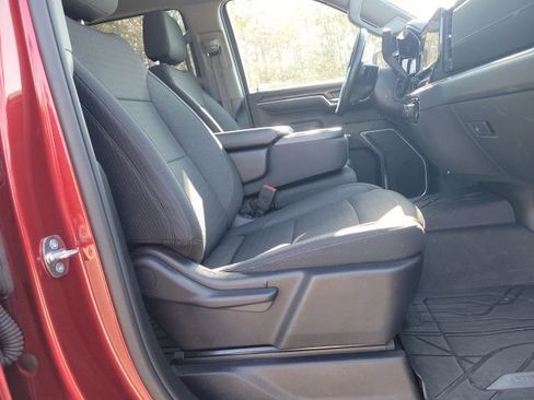 Used 2024 Chevrolet Silverado 1500 RST w/ Protection Package AWD/4WD image 18