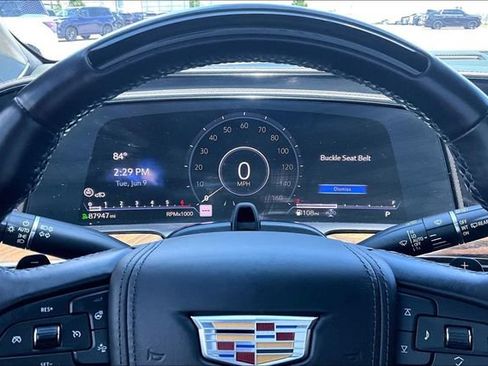 Used 2023 Cadillac Escalade ESV Sport Platinum w/ LPO, ONYX Package AWD/4WD image 19