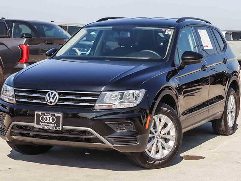 Used 2020 Volkswagen Tiguan S FWD image 1