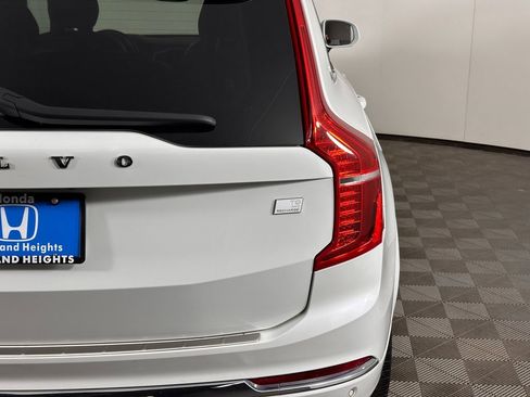 Used 2024 Volvo XC90 T8 Plus w/ Protection Package Premier image 20