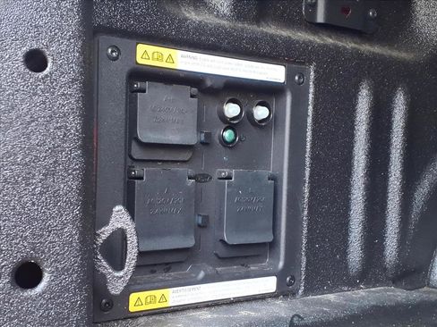 Used 2024 Ford F150 XLT w/ Equipment Group 303A High image 8