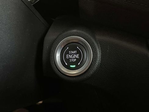 Used 2021 Chevrolet TrailBlazer LT w/ Convenience Package image 28