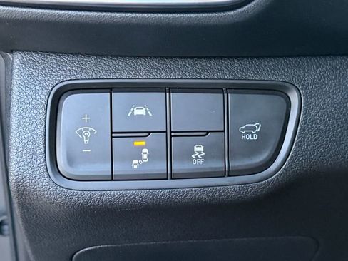 Used 2020 Hyundai Santa Fe SEL image 5