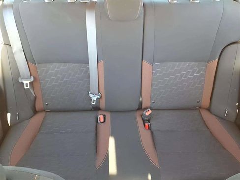 Used 2024 Nissan Kicks SR image 17