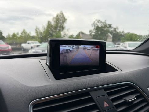 Used 2018 Audi Q3 2.0T Premium image 14