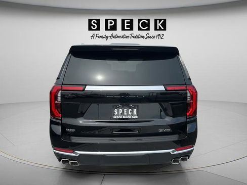 New 2026 GMC Yukon XL Denali w/ Denali Reserve Package AWD/4WD image 4