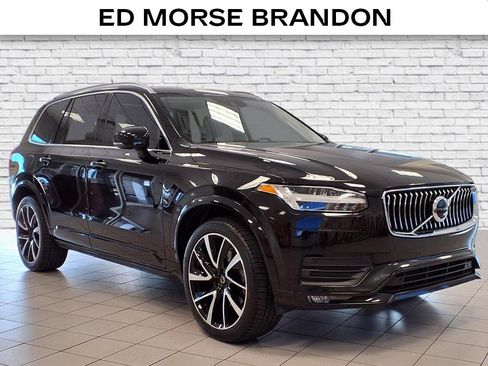 Used 2021 Volvo XC90 T6 Momentum w/ Climate Package image 6