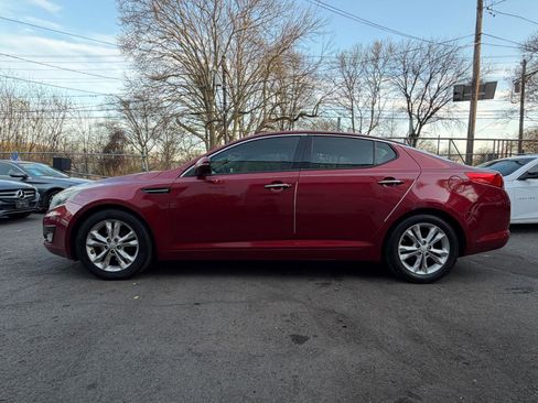 Used 2013 Kia Optima EX w/ Premium Pkg image 6