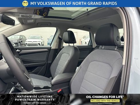 New 2026 Volkswagen Jetta SE image 11