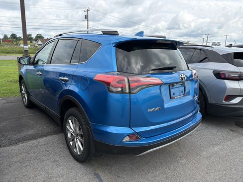 Certified 2018 Toyota RAV4 Limited w/ Advanced Technology Package AWD/4WD image 5