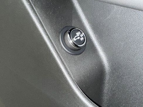 Certified 2025 Cadillac XT6 Sport w/ Technology Package image 12