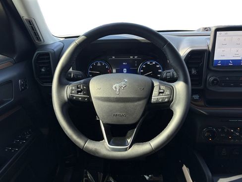 Used 2024 Ford Bronco Sport Outer Banks w/ Tech Package image 21