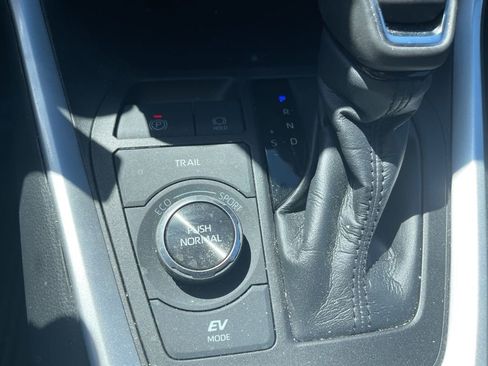 Used 2023 Toyota RAV4 XSE image 14