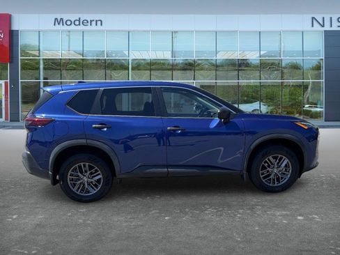 Certified 2021 Nissan Rogue S AWD/4WD image 4