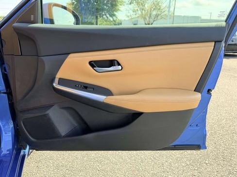 Used 2020 Nissan Sentra SV w/ SV Premium Package FWD image 8