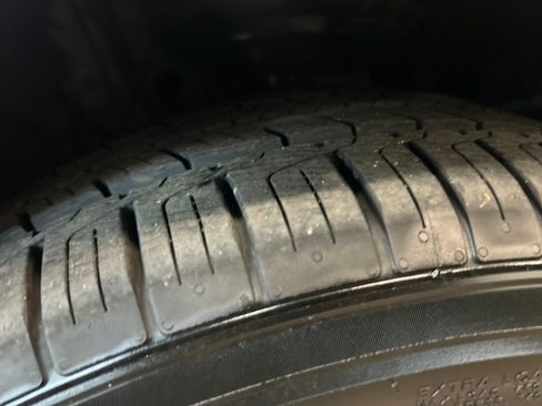 Certified 2023 Toyota Camry SE image 28