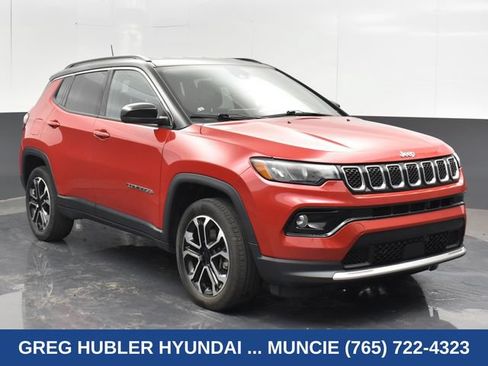 Used 2023 Jeep Compass Limited AWD/4WD image 14