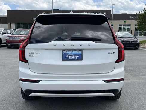 New 2026 Volvo XC90 B6 Ultra w/ Protection Package Premier AWD/4WD image 30