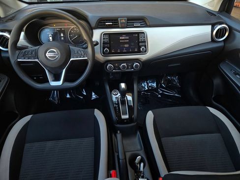 Used 2021 Nissan Versa SV FWD image 15
