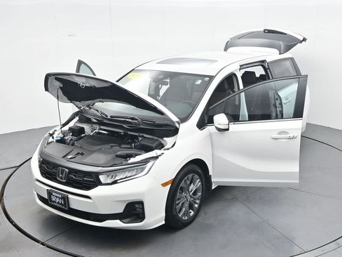 Used 2026 Honda Odyssey Touring image 43