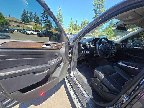 Used 2015 Mercedes-Benz ML 350 4MATIC image 20