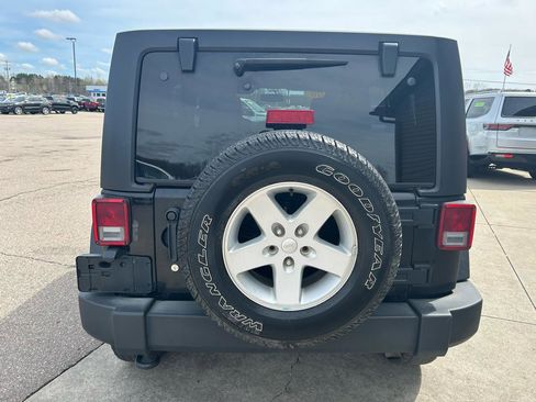 Used 2016 Jeep Wrangler Unlimited Sport w/ Quick Order Package 24S image 6