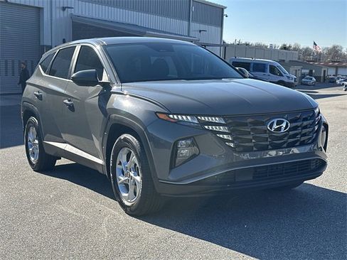 Certified 2024 Hyundai Tucson SE image 29