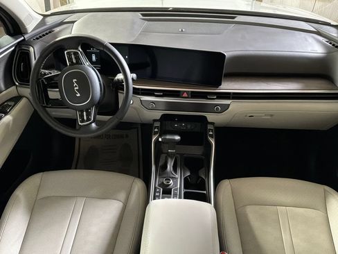 Used 2025 Kia Sorento X-Line EX AWD/4WD image 18