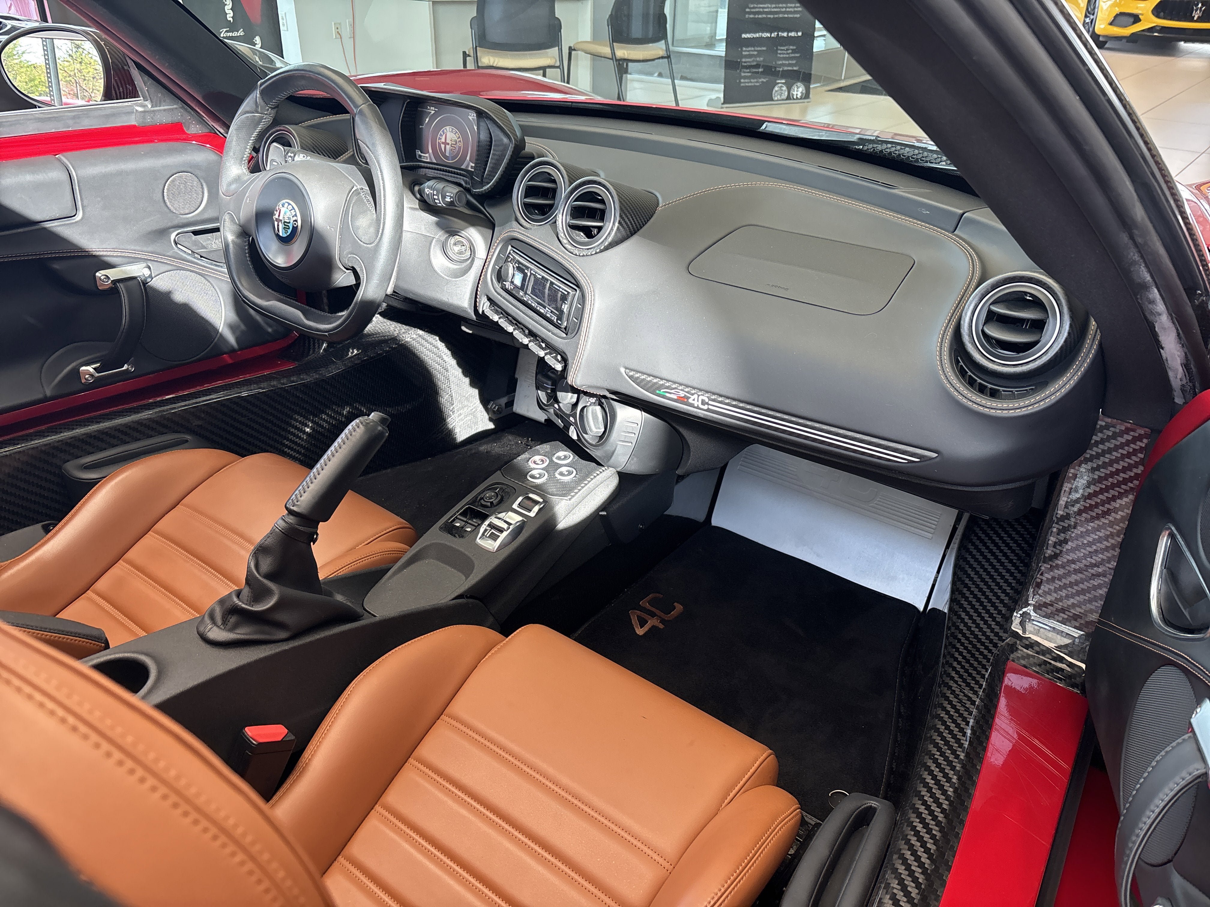 Used 2016 Alfa Romeo 4C Spider RWD image 15