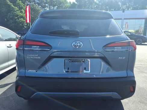 New 2026 Toyota Corolla Cross XLE w/ Convenience Package FWD image 2
