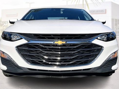 Used 2024 Chevrolet Malibu LT image 25