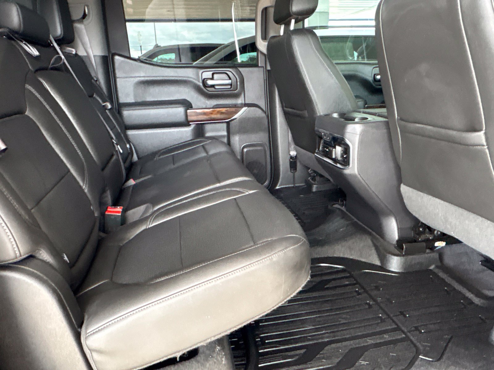 Used 2020 GMC Sierra 1500 SLT AWD/4WD image 18
