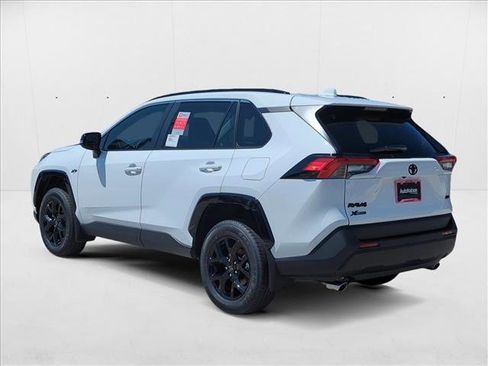 New 2025 Toyota RAV4 XLE image 7