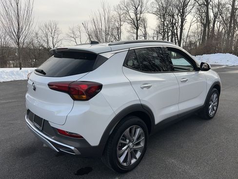 Used 2023 Buick Encore GX Essence w/ Experience Buick Package image 10