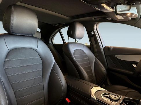 Used 2021 Mercedes-Benz C 300 Sedan image 30