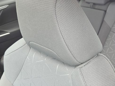 Used 2025 Toyota RAV4 XLE w/ Convenience Package FWD image 16