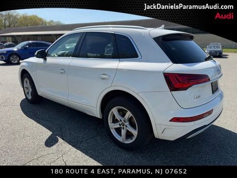 Used 2023 Audi Q5 2.0T Premium w/ Convenience Package image 7