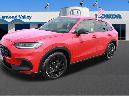 Used 2025 Honda HR-V Sport image 3
